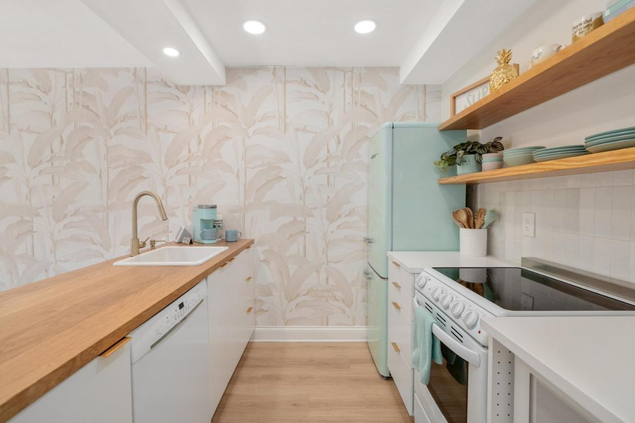Luxury Villa 3 Blocks From The Beach With A Pool, Fire Pit And Outdoor Oasis 케이프커네버럴 외부 사진