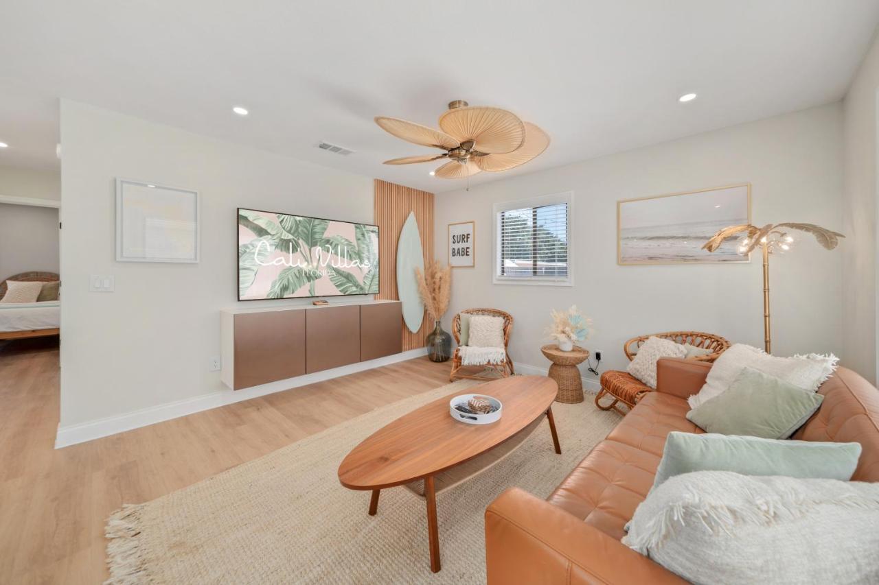 Luxury Villa 3 Blocks From The Beach With A Pool, Fire Pit And Outdoor Oasis 케이프커네버럴 외부 사진