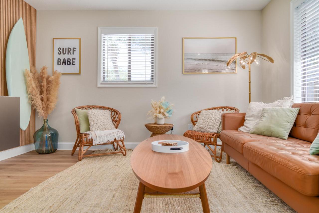 Luxury Villa 3 Blocks From The Beach With A Pool, Fire Pit And Outdoor Oasis 케이프커네버럴 외부 사진