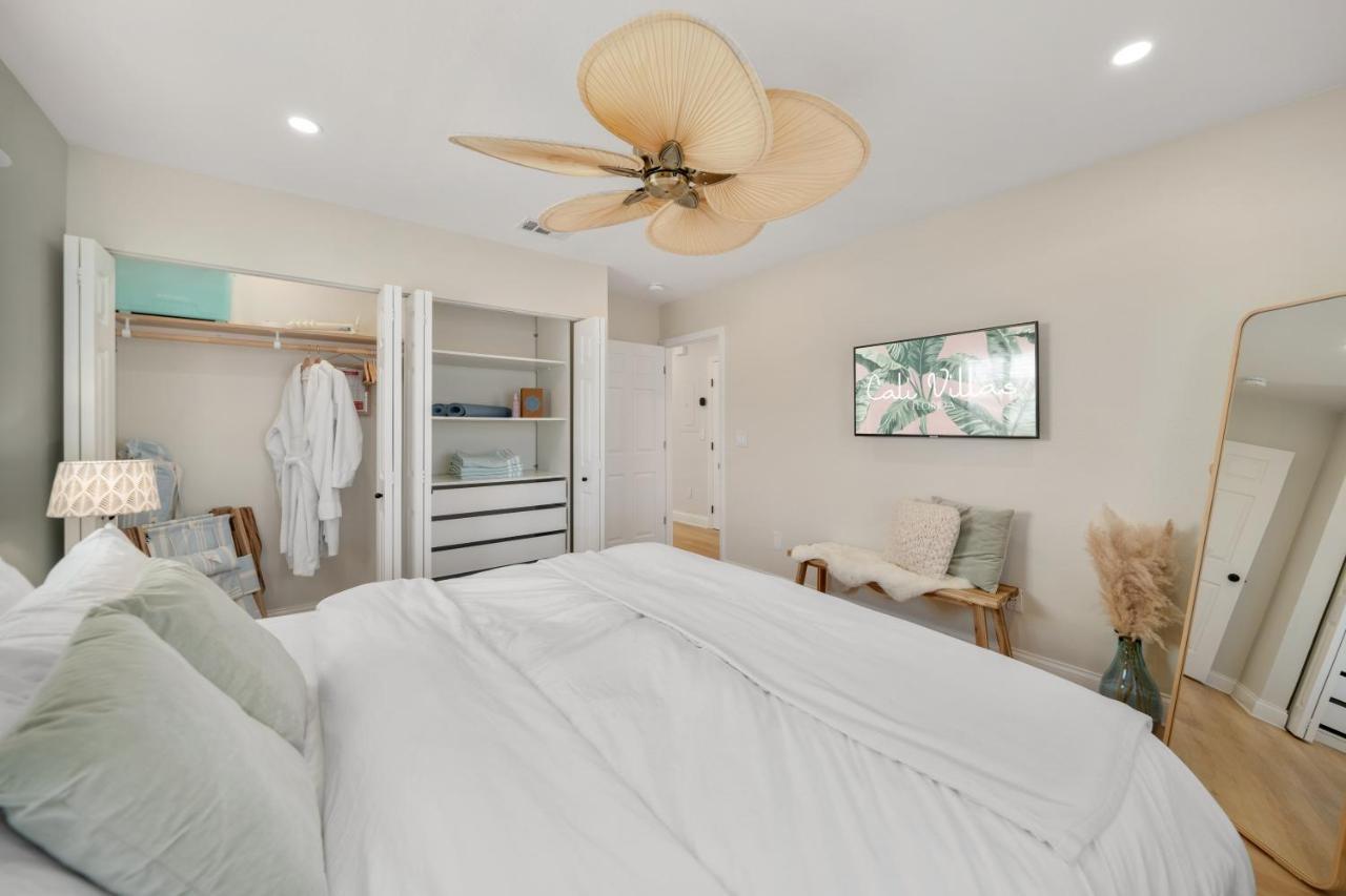 Luxury Villa 3 Blocks From The Beach With A Pool, Fire Pit And Outdoor Oasis 케이프커네버럴 외부 사진