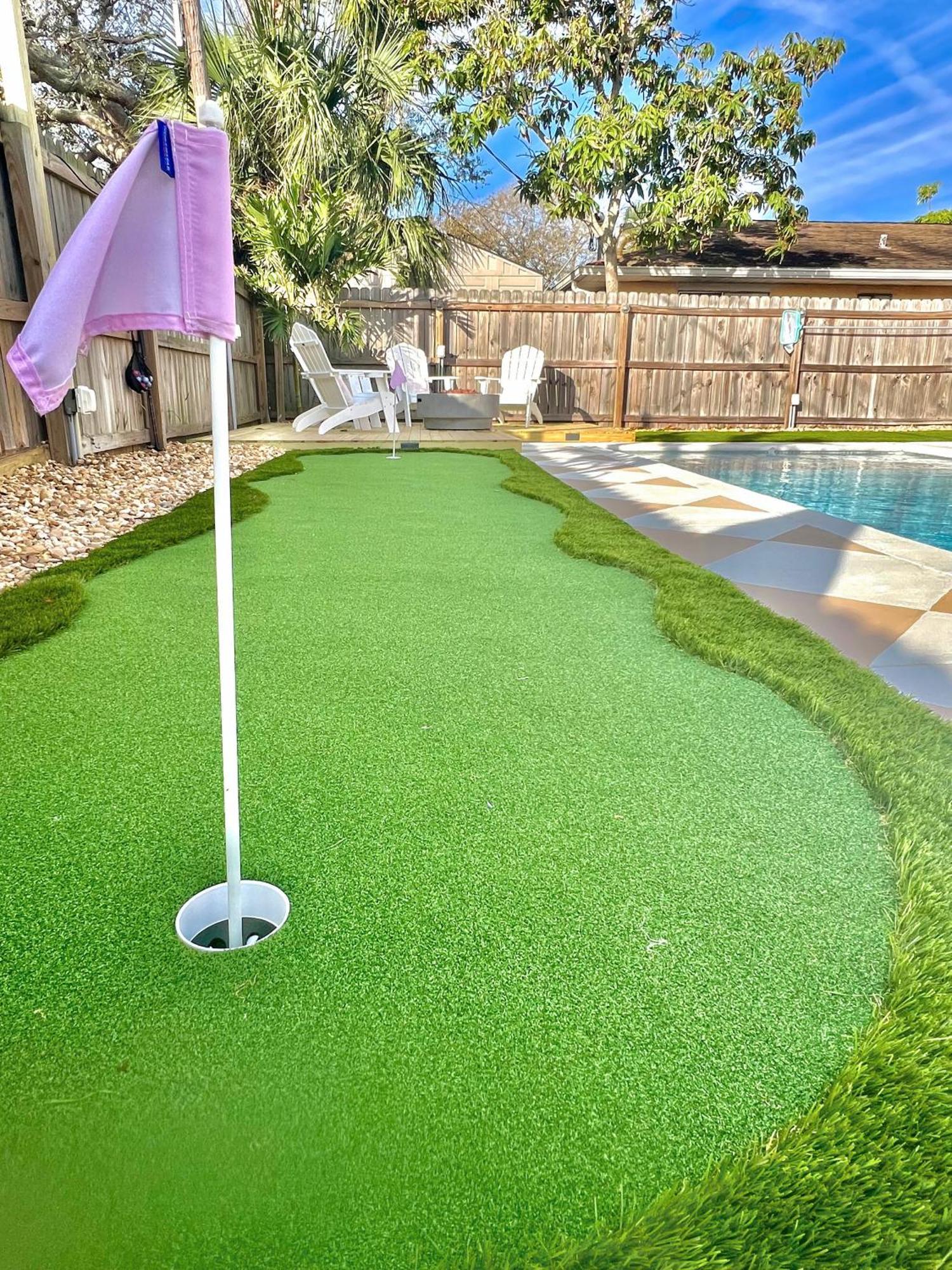 Luxury Villa 3 Blocks From The Beach With A Pool, Fire Pit And Outdoor Oasis 케이프커네버럴 외부 사진